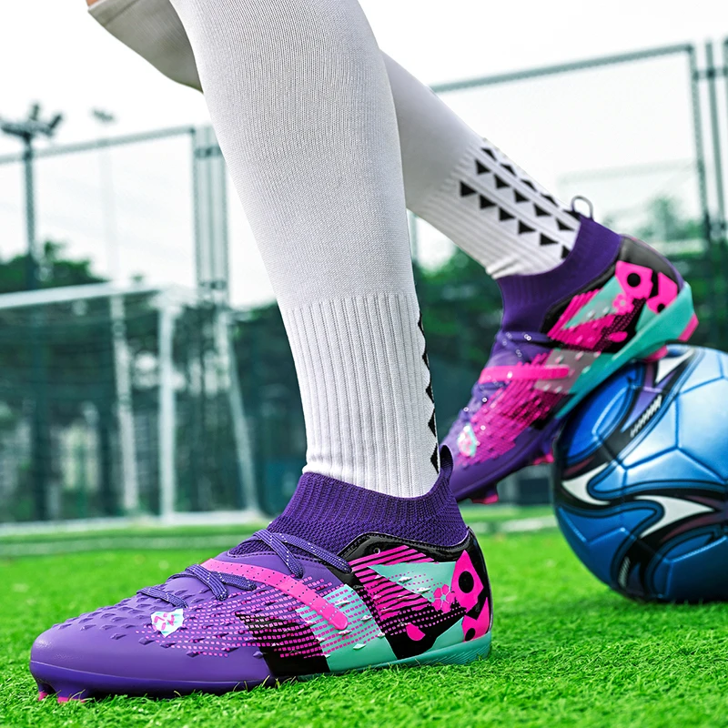 Chaussures de Football ultralégères à cheville haute pour hommes, bottes de Football d'intérieur antidérapantes, chaussures de Futsal pour Sports de plein air de haute qualité